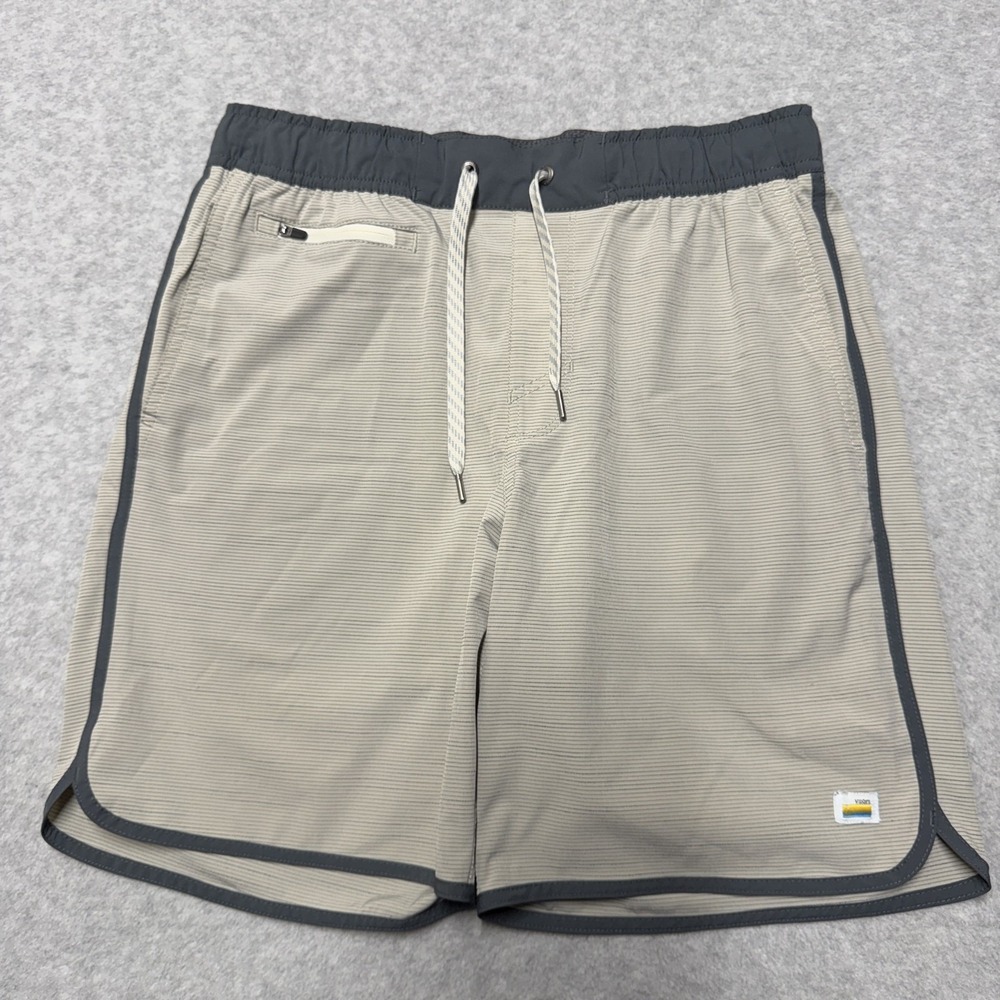 Vuori Banks Shorts Mens Small Beige Pinstripe 7in Drawstring Athletic Stretch